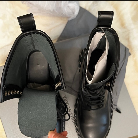 Balenciaga boots - Picture 6 of 6